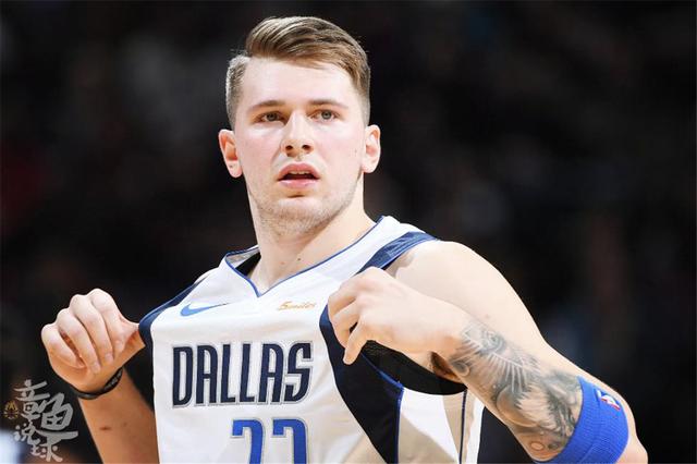 职业生涯初 职业生涯初