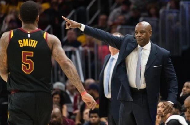 转会窗口的 转会窗口的