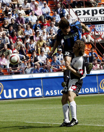 曼城常通过 曼城常通过